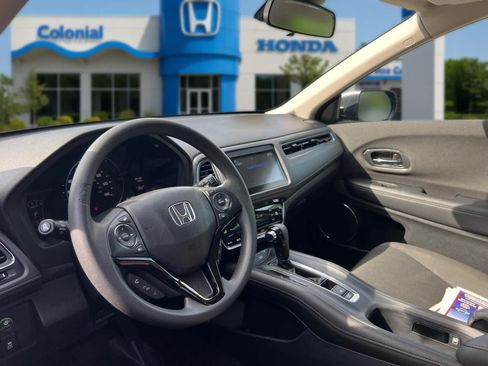 Used 2022 Honda HR-V EX image 14