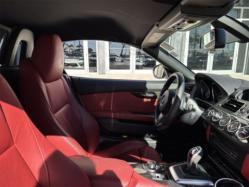 Used 2016 BMW Z4 sDrive28i image 20