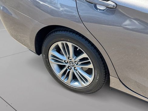 Used 2017 Toyota Camry SE FWD image 26