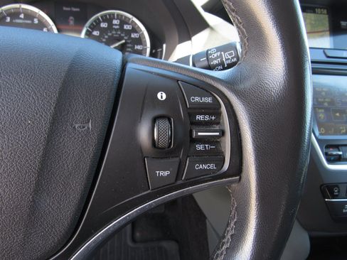 Used 2015 Acura MDX SH-AWD w/ Technology Package image 25