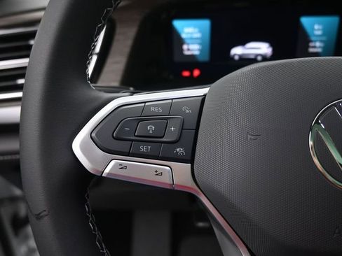 New 2025 Volkswagen Atlas SEL image 28