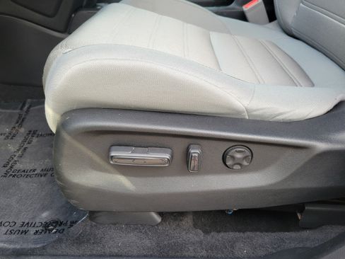 Used 2019 Honda CR-V EX image 23