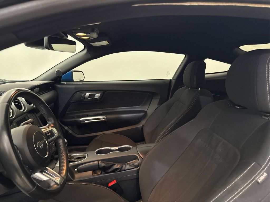 Used 2021 Ford Mustang Coupe RWD image 31