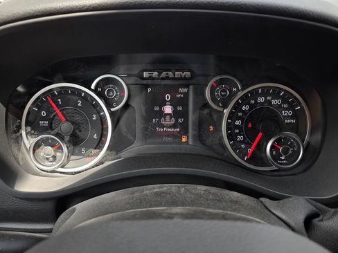 New 2026 RAM 2500 Lone Star AWD/4WD image 23