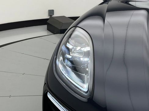 Used 2022 Porsche Macan GTS image 46