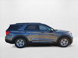 Used 2020 Ford Explorer XLT w/ Equipment Group 202A image 4