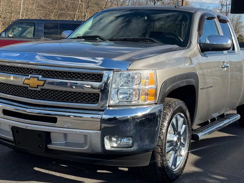 Used 2013 Chevrolet Silverado 1500 LT image 2