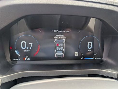 Used 2022 Ford Explorer XLT w/ Equipment Group 202A RWD image 24