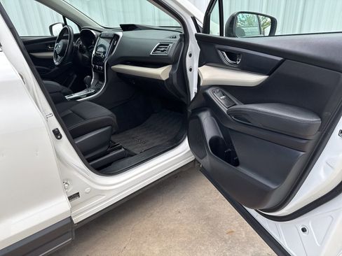 Used 2021 Subaru Ascent Premium w/ Convenience Package AWD/4WD image 16
