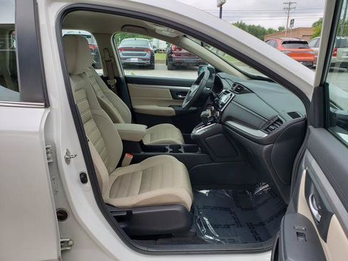 Used 2017 Honda CR-V LX image 17