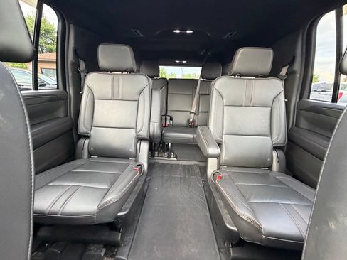 Used 2021 Chevrolet Suburban RST w/ Luxury Package AWD/4WD image 22