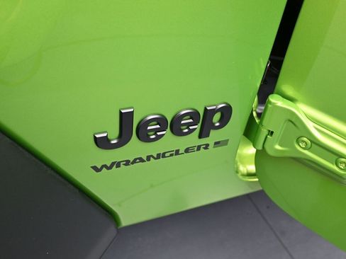 New 2026 Jeep Wrangler Unlimited Sport image 12