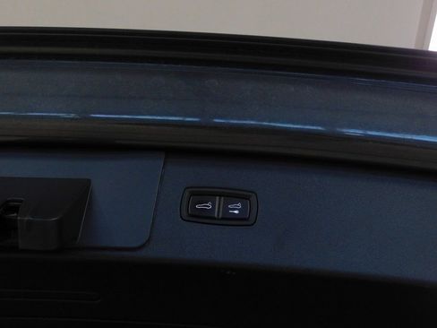 Used 2021 Porsche Cayenne GTS image 86