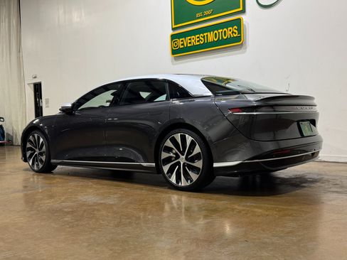 Used 2022 Lucid Air Grand Touring image 5