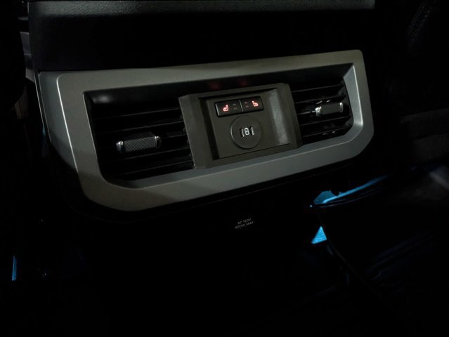 Used 2025 Ford F250 Lariat w/ Black Appearance Package AWD/4WD image 14