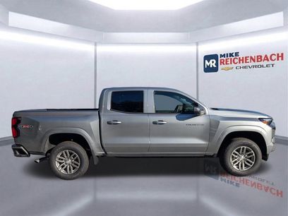 New 2025 Chevrolet Colorado LT w/ LT Convenience Package