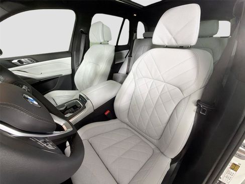New 2026 BMW X5 xDrive40i AWD/4WD image 20