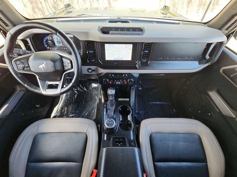 Used 2022 Ford Bronco Wildtrak AWD/4WD image 14