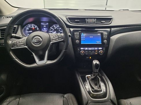 Used 2018 Nissan Rogue Sport SL w/ SL Premium Package AWD/4WD image 22