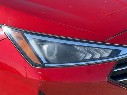 Used 2019 Hyundai Elantra SEL image 31