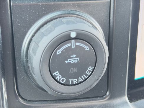 Used 2023 Ford F150 Lariat w/ Equipment Group 502A High AWD/4WD image 17