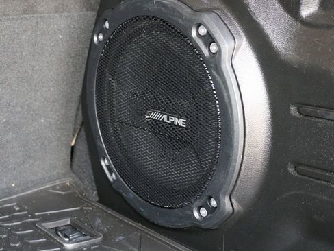 Used 2018 Jeep Wrangler Unlimited Rubicon w/ Dual Top Group image 44