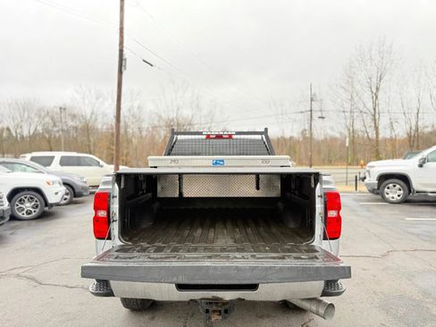Used 2016 Chevrolet Silverado 2500 LT w/ Z71 Package, Off-Road image 19