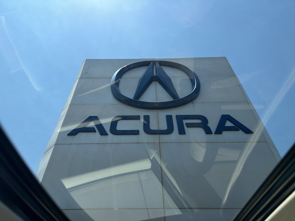 Used 2018 Acura RDX w/ Technology Package AWD/4WD image 2