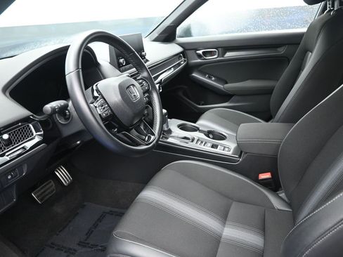 Used 2024 Honda Civic Sport image 10