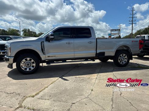 Used 2024 Ford F350 Lariat w/ Chrome Package AWD/4WD image 9