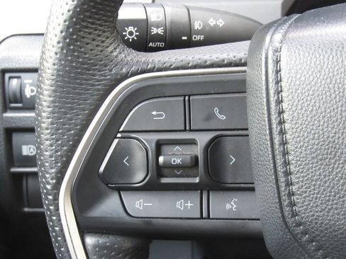 Certified 2024 Toyota Tacoma TRD Off-Road AWD/4WD image 25