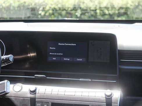 Certified 2024 Hyundai Kona SEL FWD image 18