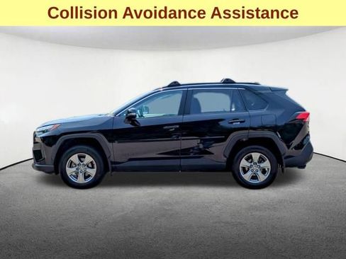 Used 2023 Toyota RAV4 XLE w/ Convenience Package image 9