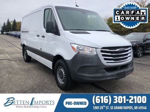 Used 2019 Freightliner Sprinter 2500 w/ Driver Convenience Package image 1