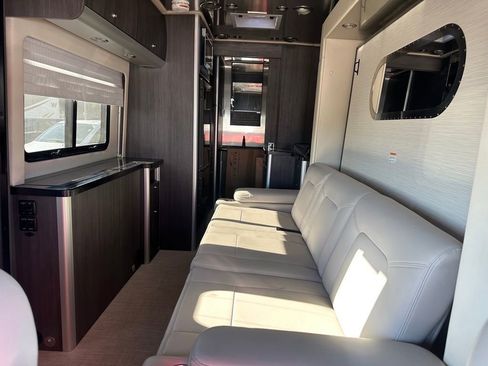 Used 2020 Mercedes-Benz Sprinter 3500 w/ Premium Plus Package image 15