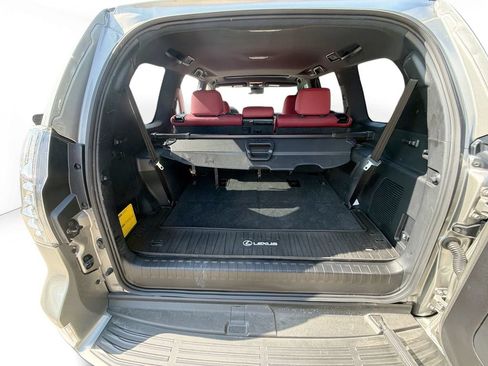 Used 2023 Lexus GX 460 Premium w/ Premium Package AWD/4WD image 21