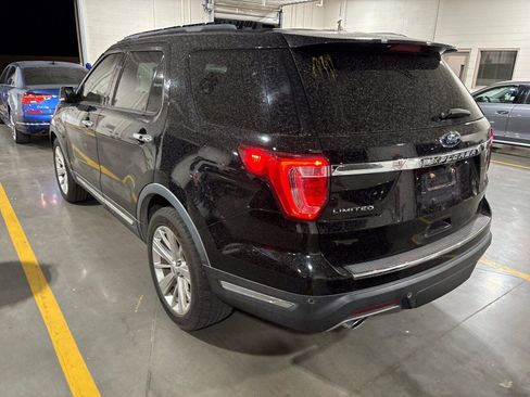 Used 2019 Ford Explorer Limited w/ Class III Trailer Tow Package FWD image 4
