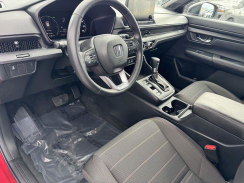 Used 2025 Honda CR-V Sport image 12