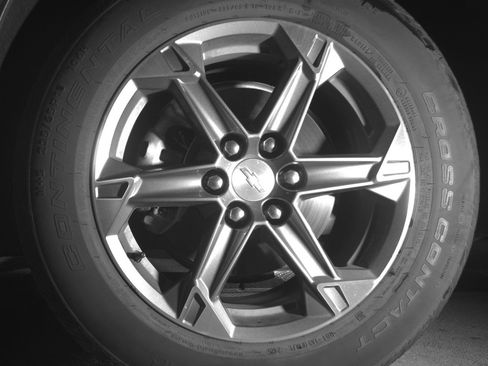 Used 2025 Chevrolet Blazer LT image 12