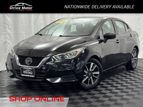 Used 2021 Nissan Versa SV image 1