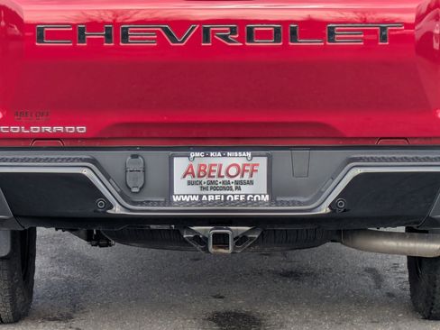 Used 2024 Chevrolet Colorado Trail Boss w/ Technology Package image 23