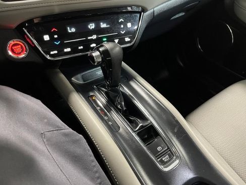 Used 2022 Honda HR-V EX image 26