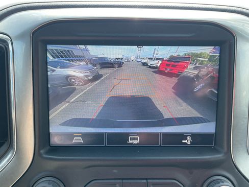 Used 2022 Chevrolet Silverado 2500 LTZ w/ LTZ Convenience Package AWD/4WD image 4