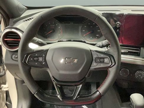 New 2026 Chevrolet Trax RS image 9