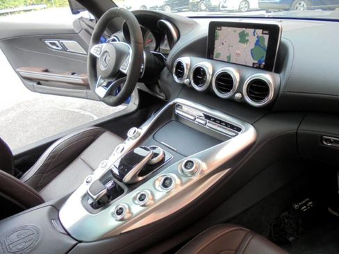 Used 2018 Mercedes-Benz AMG GT S image 14