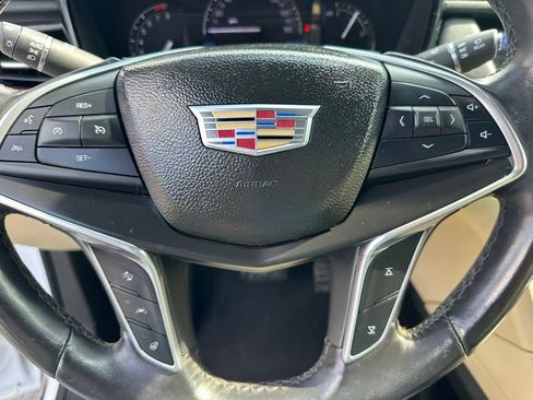 Used 2017 Cadillac XT5 Luxury w/ Driver Awareness Package FWD image 25