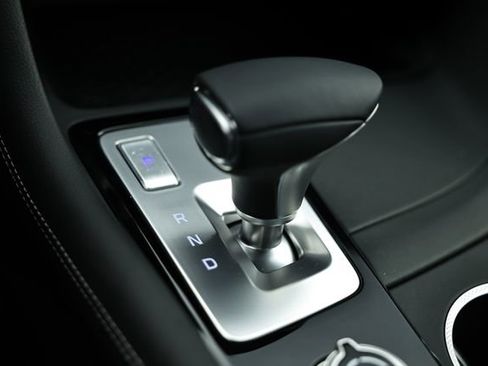 New 2026 Genesis G70 2.5T image 41