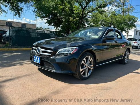 Used 2020 Mercedes-Benz C 300 4MATIC Sedan image 2