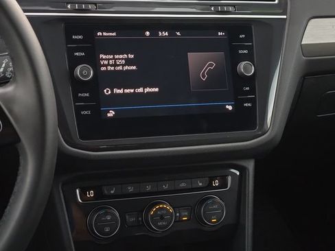 Used 2020 Volkswagen Tiguan SE w/ Panoramic Sunroof Package AWD/4WD image 20