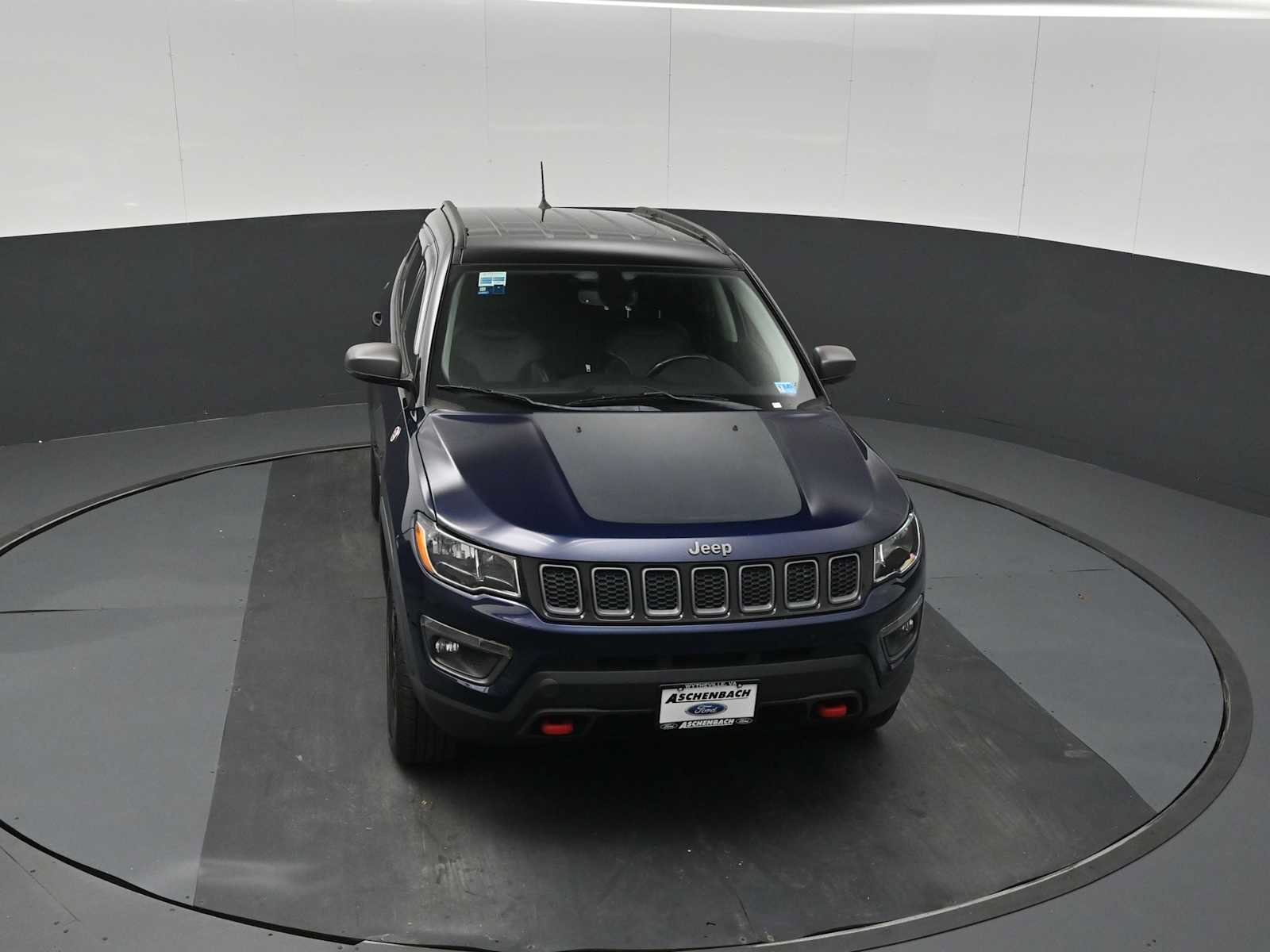 Used 2019 Jeep Compass Trailhawk w/ Popular Equipment Group AWD/4WD image 25